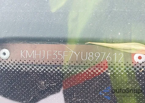 2000 Hyundai Elantra Gls from USA, damaged, VIN KMHJF35F7YU897612